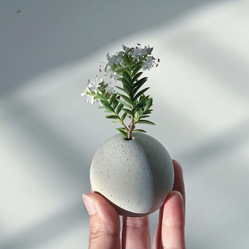 Jesmonite Ball Incense Holder-Jesmonite Round Incense Burner